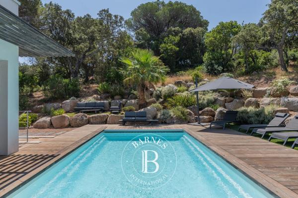 Sainte-Lucie-de-Porto-Vecchio, Villa jumelée 5 Chambres -  300 m² à vendre