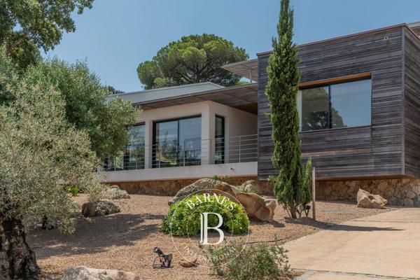Sainte-Lucie-de-Porto-Vecchio, Villa jumelée 5 Chambres -  300 m² à vendre