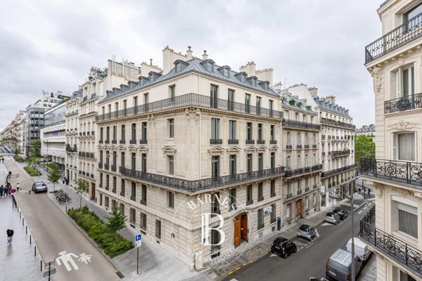Paris 8ème, Appartement 4 Chambres -  177 m² à vendre