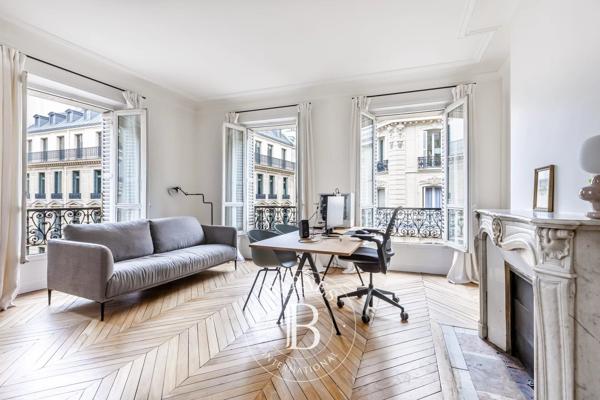 Paris 8ème, Appartement 4 Chambres -  177 m² à vendre