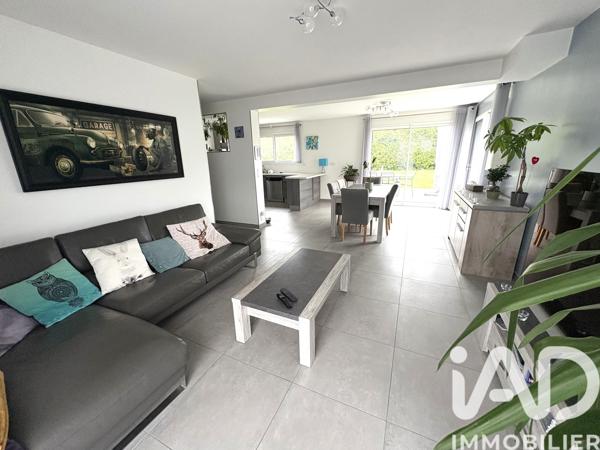 Maison à vendre 5 pièces 122 m² Saveuse