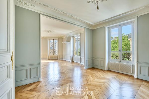 Haussmannien d’angle avec vue Sacré-Coeur – Village Ramey