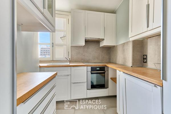 Haussmannien d’angle avec vue Sacré-Coeur – Village Ramey