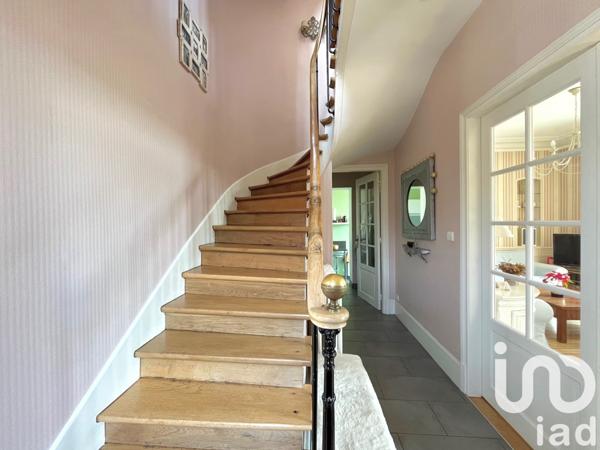 Maison 7 pièces de 161 m² à Villenoy (77124)