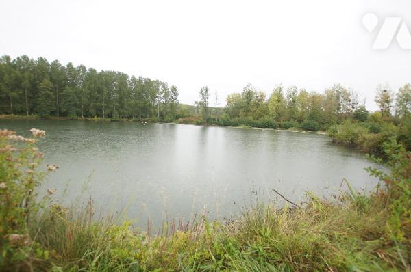 Plan d'eau d'environ 2ha 80a