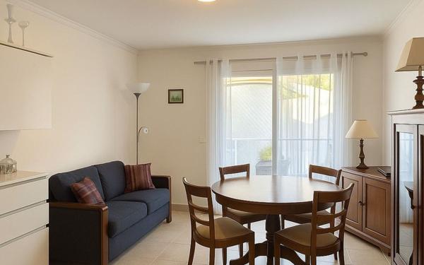 Appartement à vendre    2 pièces • 28,16 m2 Le Cannet