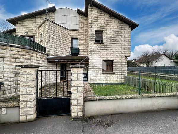 Immeuble de rapport Eragny 200 m2