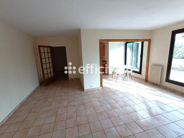 Appartement 4 pièces - 97 m² Exclusivité efficity