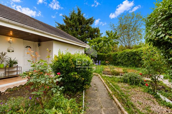 Village Anglais, maison de 86 m² avec 400m² de jardin !