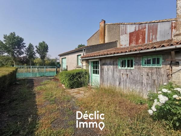 Vente fermette Damvix, 65m² 1379m² 3 pièces 90 000€