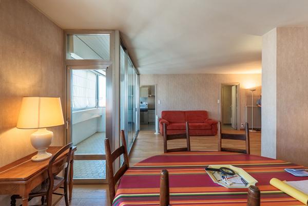 CARCASSONNE – DAVILLA Vaste Appartement T4 114m² (108m² Carrez) avec loggia, ascenseur, et place de parking couvert
