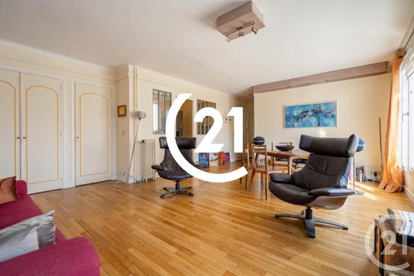 Appartement F3 à vendre  3 pièces - 67,50 m2 PARIS - 75018