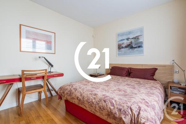 Appartement F3 à vendre  3 pièces - 67,50 m2 PARIS - 75018