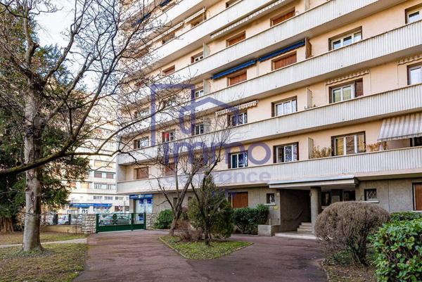 Appartement 3 pièces                                        - 38100 Grenoble Réf : 21530