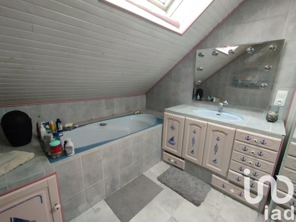 Maison 5 pièces de 112 m² à Cormontreuil (51350)