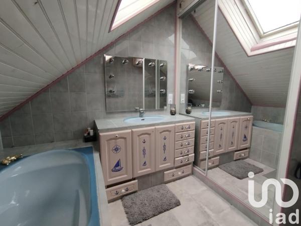 Maison 5 pièces de 112 m² à Cormontreuil (51350)