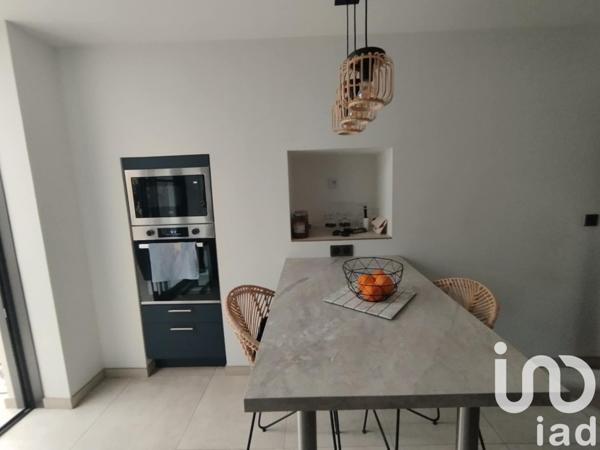 Maison 5 pièces de 112 m² à Cormontreuil (51350)