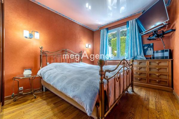 Maison à CACHAN, 94230 - 6 pièces 141m²