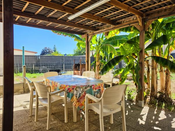 NOYEN-SUR-SARTHE - MAISON DE 101,45 m² AVEC JARDIN, TERRASSE ET GARAGE