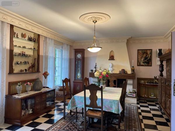 Maison à vendre à Mayenne en Mayenne (53100), ref : 046/778