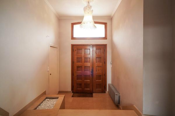 Maison à vendre 9 pièces (71850)