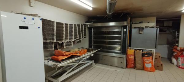 71380 EPERVANS - Fonds de commerce Boulangerie - Pâtisserie 150 M²