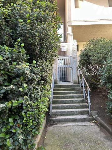 Appartement T4 en DUPLEX avec Terrasse et Garage