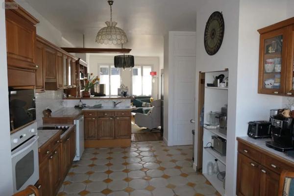 Achat - Maison Tours 37000 9 pièces 183 m 2 255 m 2
