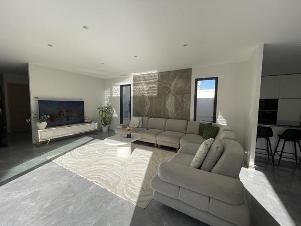 Maison à vendre 435 000 € Béziers 4 p 124,8 m² DPE A
