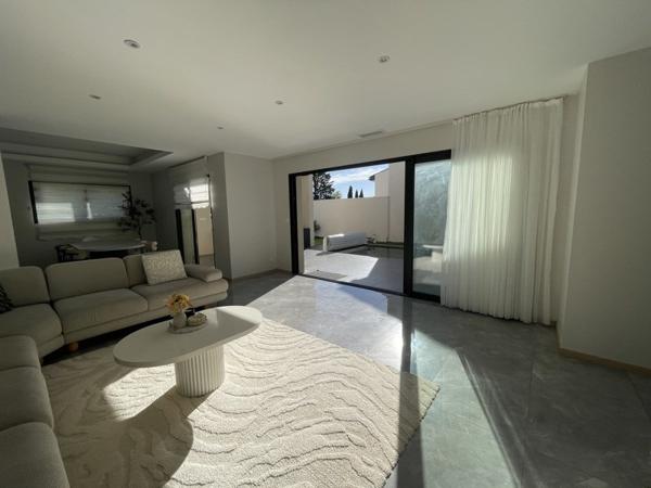 Maison à vendre 435 000 € Béziers 4 p 124,8 m² DPE A