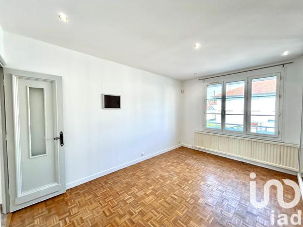 Maison à vendre 6 pièces 148 m² Décines-Charpieu