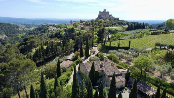 le Barroux- Bastide charme entre ciel, pierres et Ventoux !!!