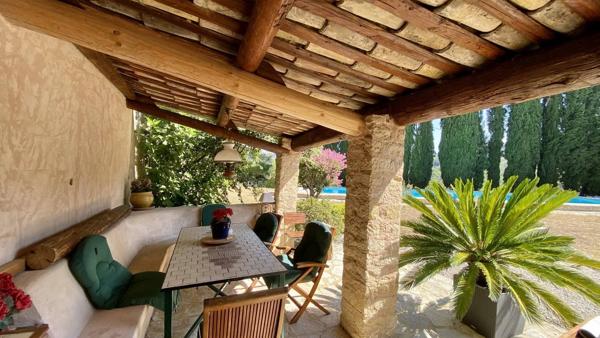 le Barroux- Bastide charme entre ciel, pierres et Ventoux !!!
