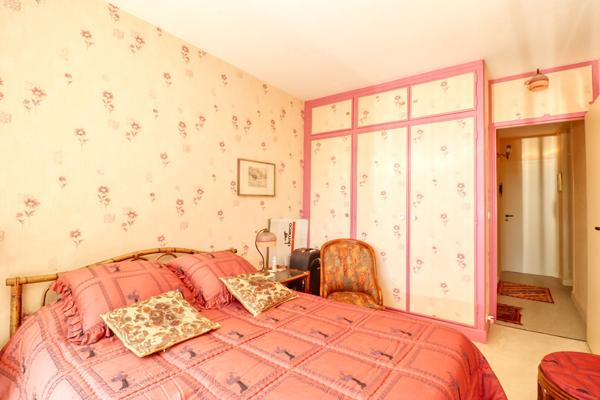 Appartement traversant 4 pièces 76 m² - Calme absolu au coeur d'une résidence familiale arborée