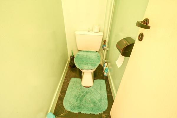 Appartement traversant 4 pièces 76 m² - Calme absolu au coeur d'une résidence familiale arborée