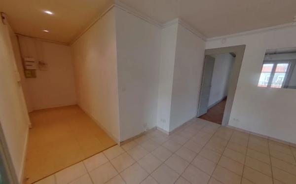 APPARTEMENT T2 A LOUER - LYON 6EME ARRONDISSEMENT Puvis de Chavannes 50.91 m 2 933 € charges comprises par mois