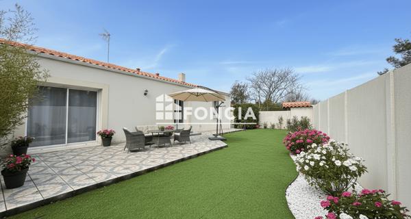 À vendre Maison 5 pièces 118 m² - Périgny 17180