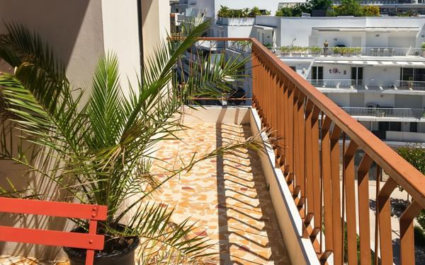 Appartement à louer    1 pièce •  Cannes