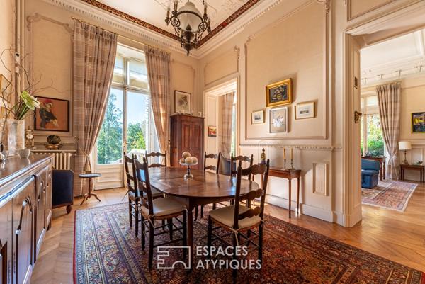 Appartement en rez de jardin au coeur d’un château du 19ème siècle