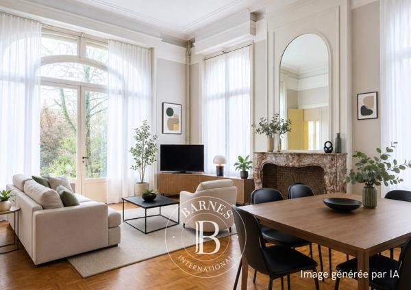 Tourcoing, Maison 6 Chambres -  287 m² à vendre