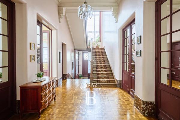 Tourcoing, Maison 6 Chambres -  287 m² à vendre