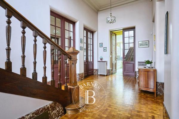 Tourcoing, Maison 6 Chambres -  287 m² à vendre