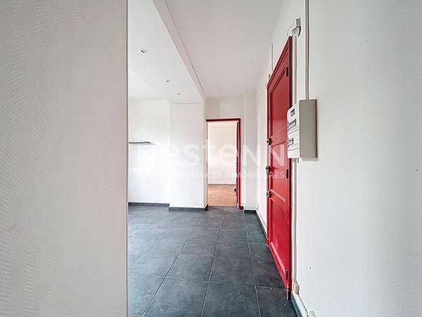 À découvrir sans tarder ? T2 au coeur du quartier prisé de la butte Sainte-Anne à Nantes