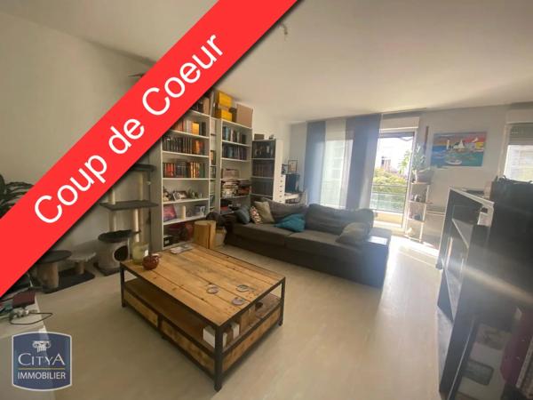 Appartement à louer 2 pièces 51.25m² Valenciennes (59300)