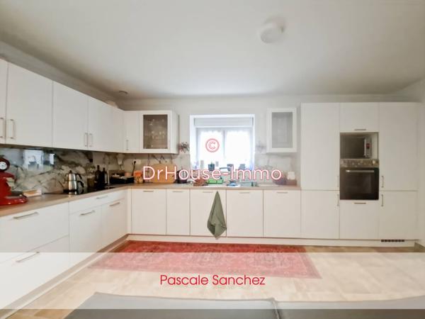 Immeuble à vendre de 201 m²