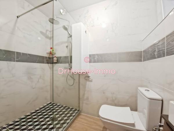 Immeuble à vendre de 201 m²