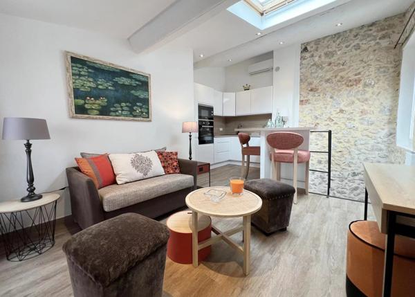 Vieil Antibes Charmante Maison de Village Rénovée