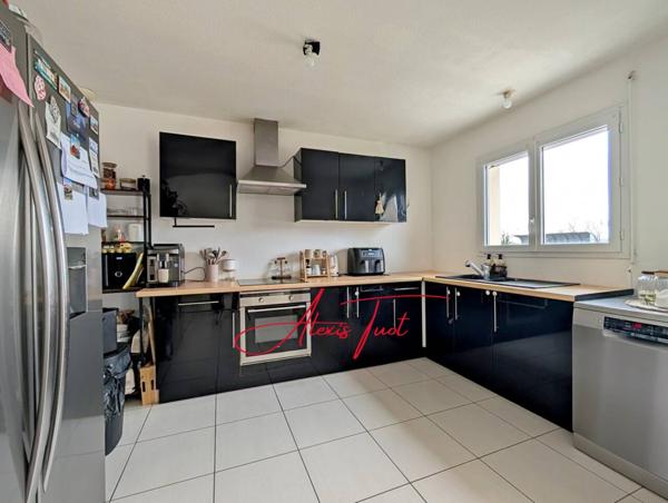 Maison à vendre 3 pièces de 77 m²