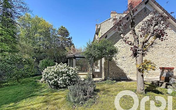 Maison à vendre    5 pièces •  Melun