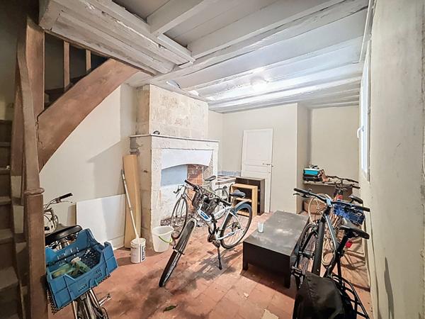 Spécial investisseur ! T2 avec locataire en place Angers Roi René